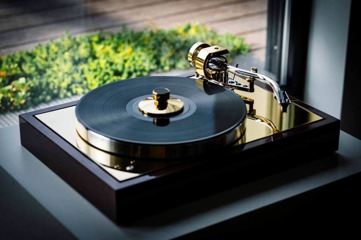 pro-ject-the-classic-reference hifisafir 11